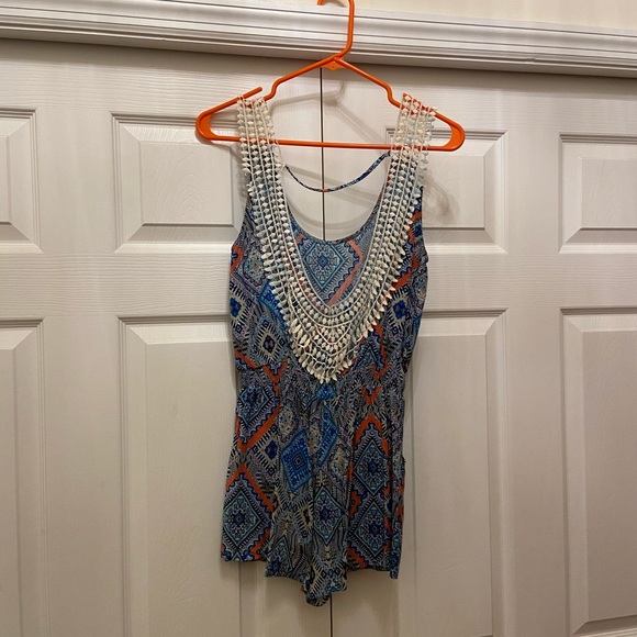 Patterned romper - Picture 2 of 4